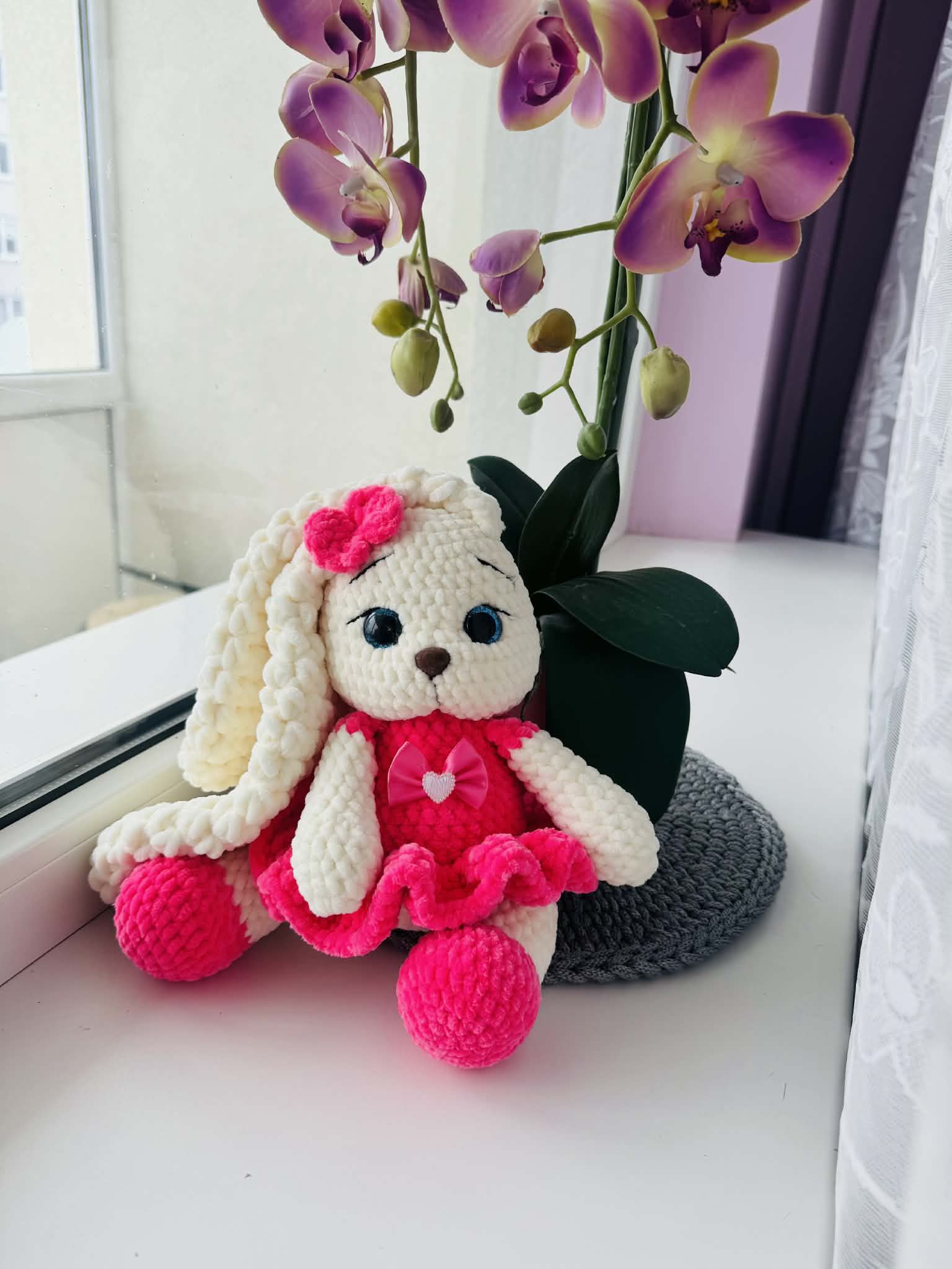 Rankų darbo zuikytė „Mėta“